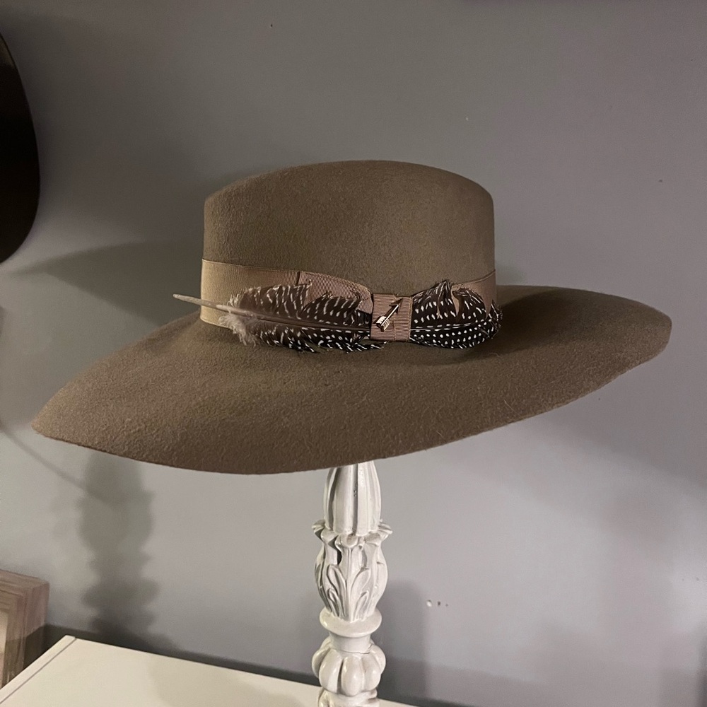 Stetson Brown Wide-Brim Hat with Feather Accent
